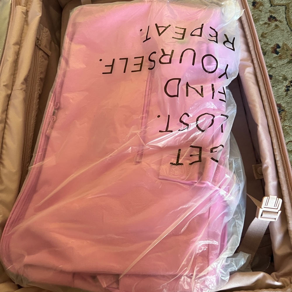 THE WEEKENDER IN BERRY